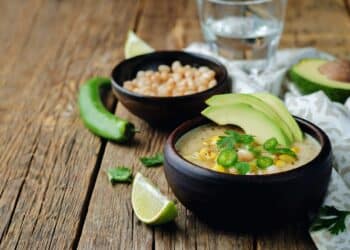 Tasty_And_Easy_Tomatillo_Chicken_Chili