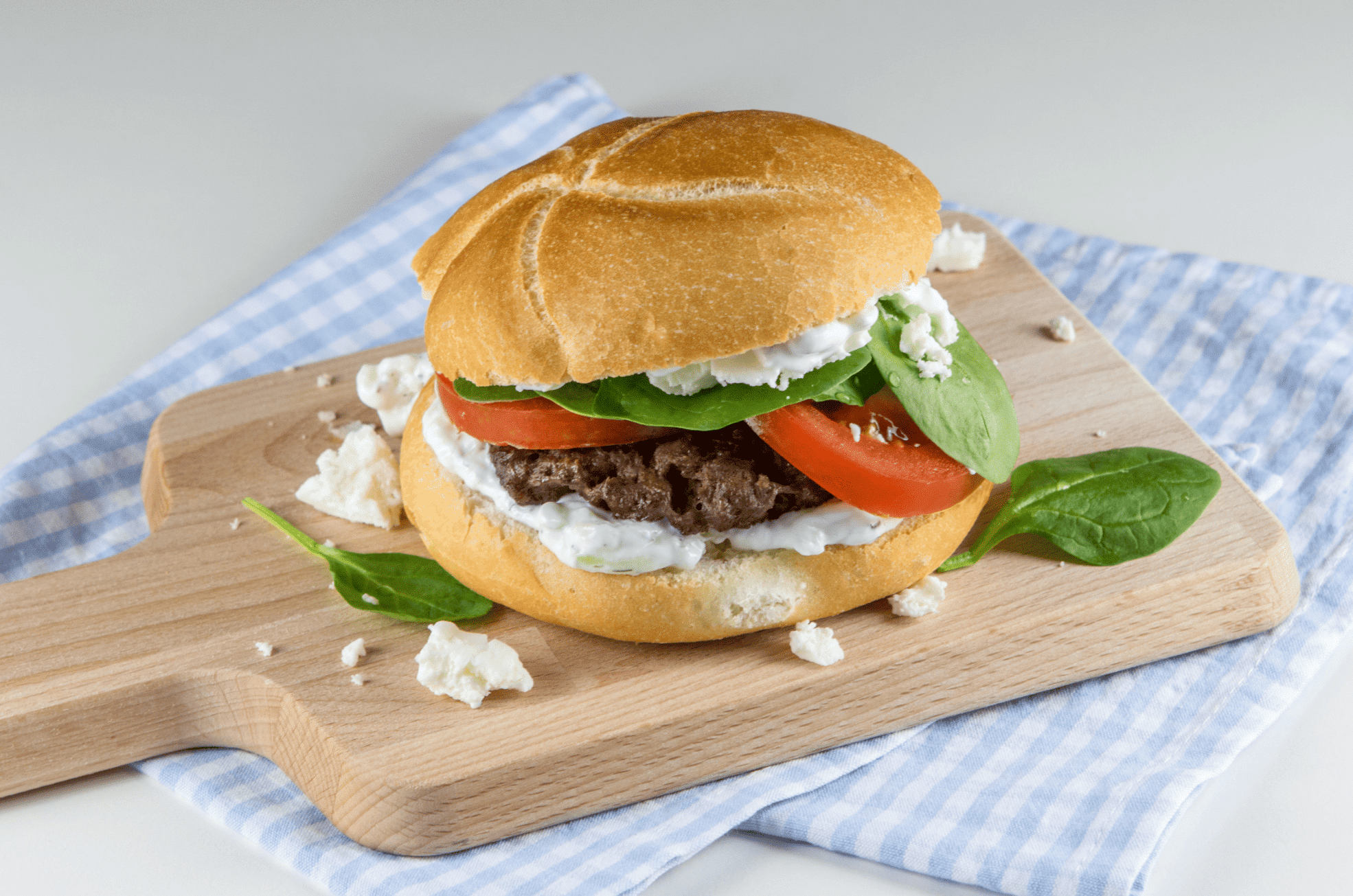 Fast and Easy Spinach and Feta Turkey Burgers