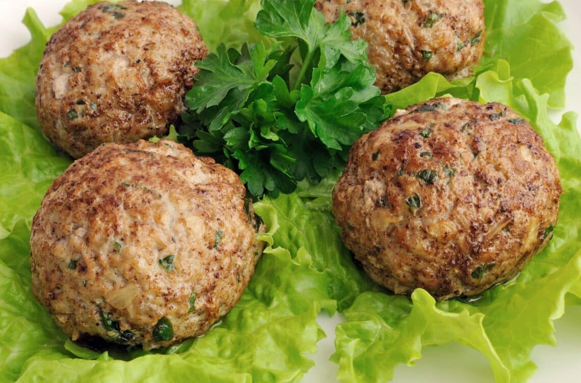 Quick And Easy Herbed Meatballs 1 Four Herbed Meatballs On Lettuce Leaves
