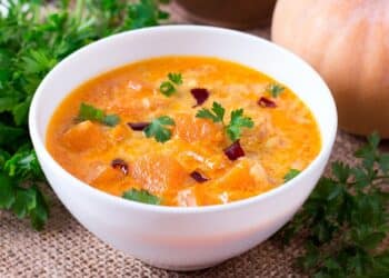Heartwarming Curried Pumpkin Chicken Chili In A White Bowl