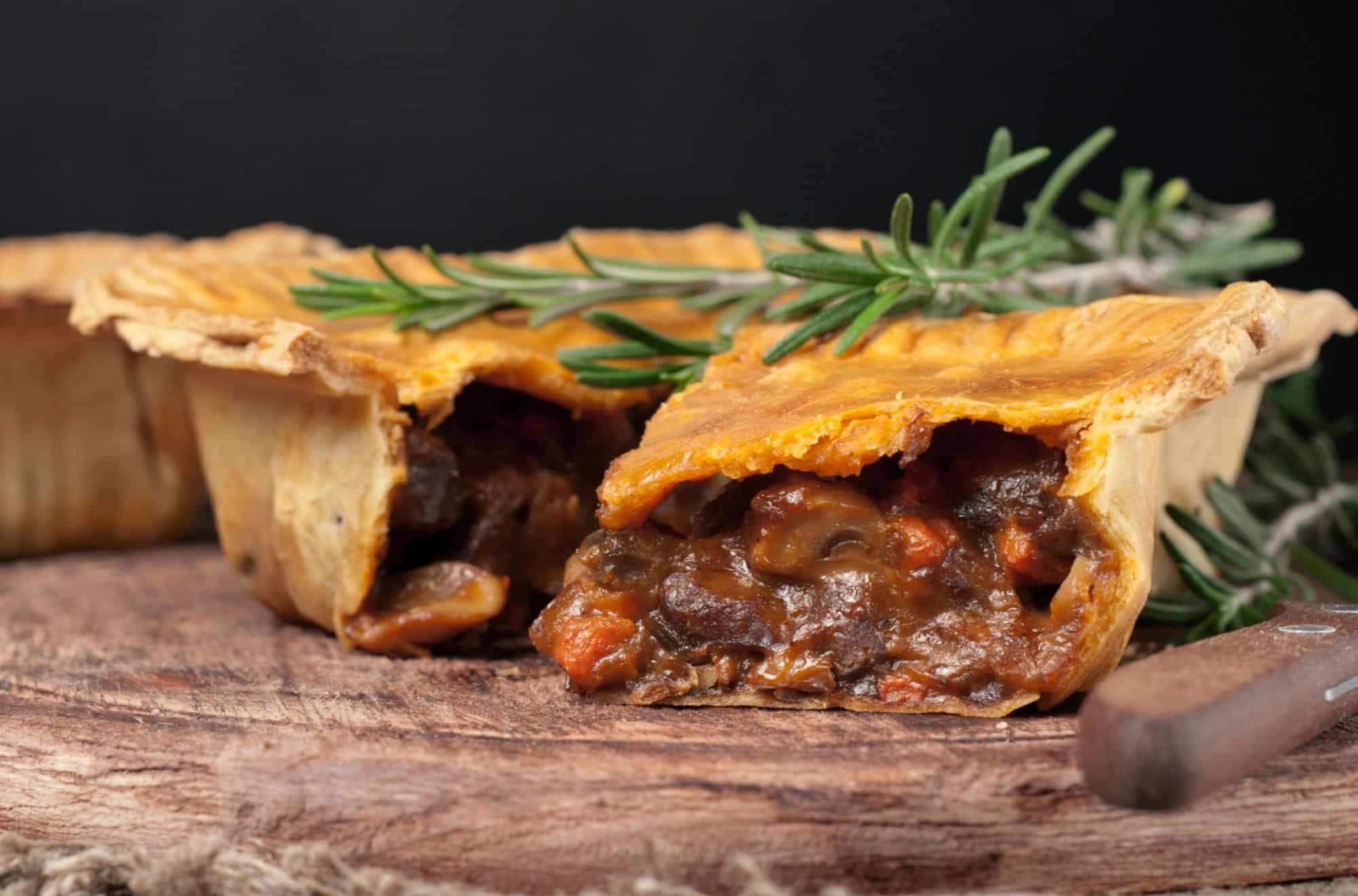 97 Britsh Inspired Mince Recipes 90 Classic Cottage Pie Recipe