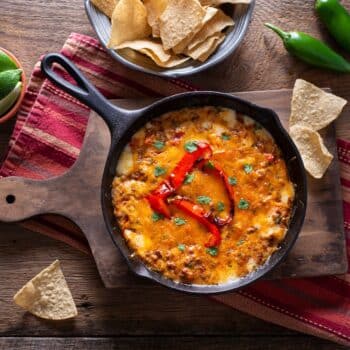 Easy One Pot Beefy Tex-Mex Rice 2 Easy One Pot Beefy Tex-Mex Rice With Tortilla Chips