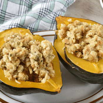 Delectable Stuffed Acorn Squash With Chicken Recipe
