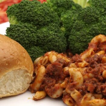The Great American Goulash Recipe 2 The Great American Goulash Recipe With Bread And Salad On The Side