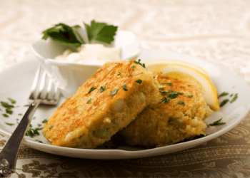 Healthy Salmon Cakes With Lemon And Capers