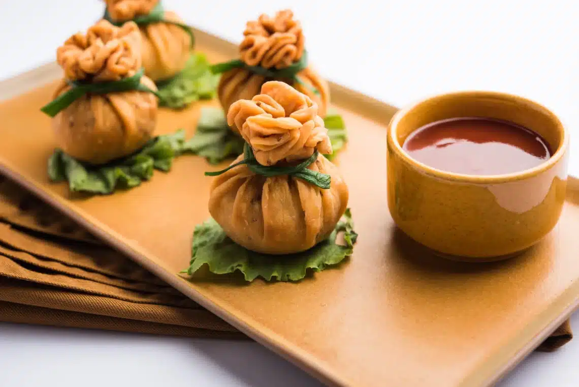 Crispy Dough Pouches With Minced Beef