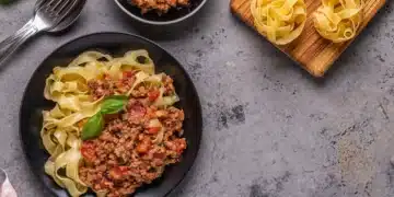 Fettuccine With Squid For (Non) Seafood Enthusiasts