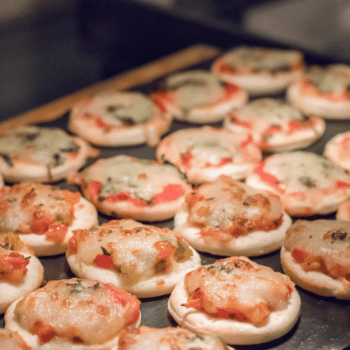 Delicious Mini Taco Pizza