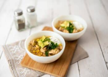 Easy To Make White Chicken Chili Recipe