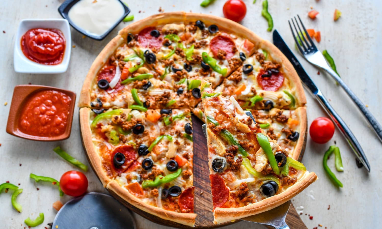 Ground Beef Pizza: The All-American Classic