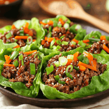 Spicy Sweet Beef Mince In Crisp Lettuce Cups 2 Beef Mince And Sweet Chili Lettuce Cups